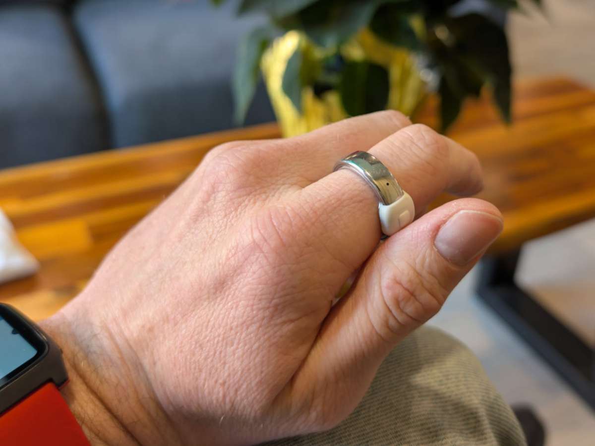 the gadgeteer Pebble Index 01 Ring 26