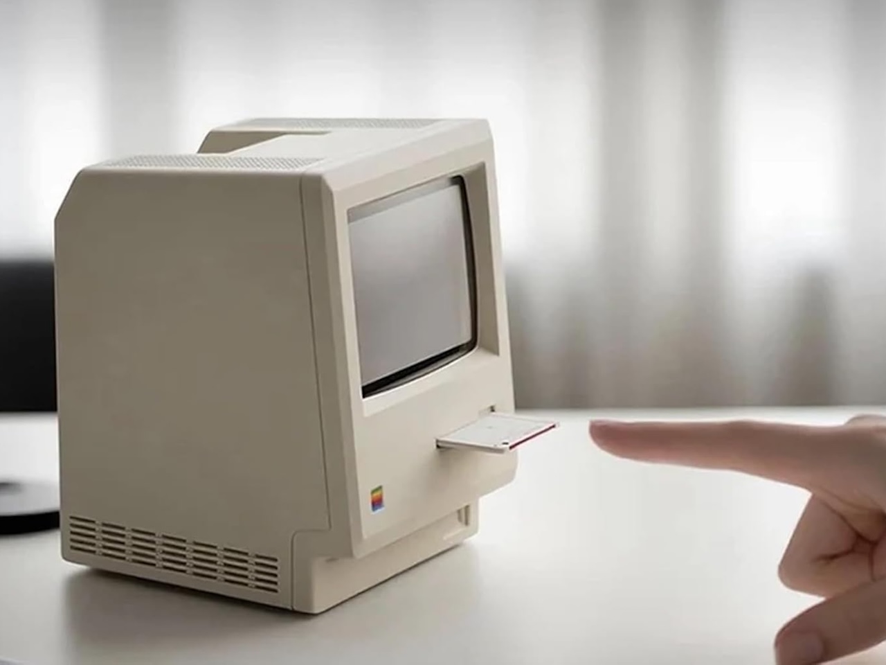 ANTPO Maclock WB-8 Retro Pixel Alarm Clock Buy Now