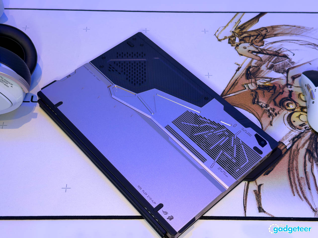 ASUS ROG Flow Z13 Kojima Edition the gadgeteer 18