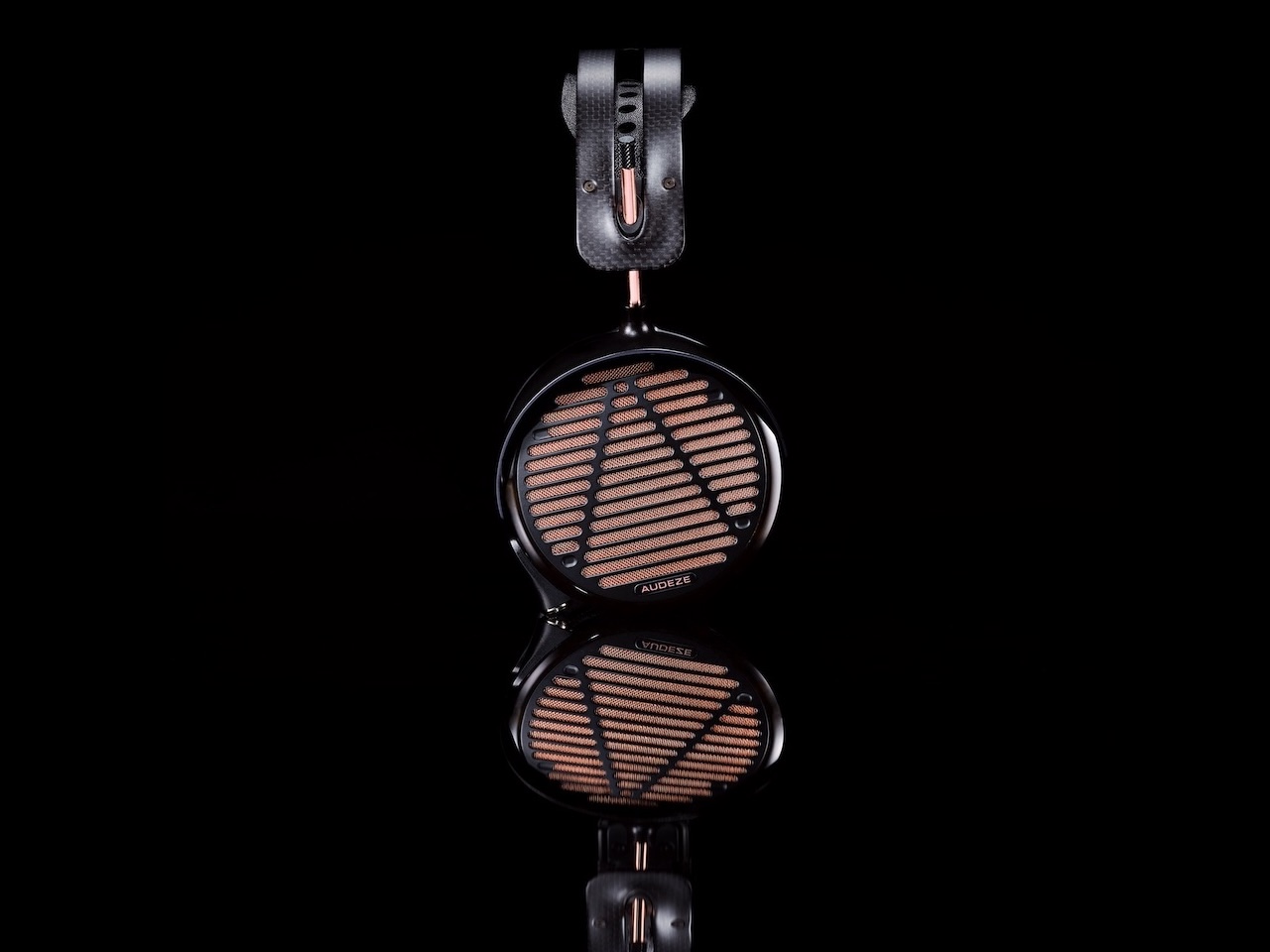 Audeze LCD 5s Product Image
