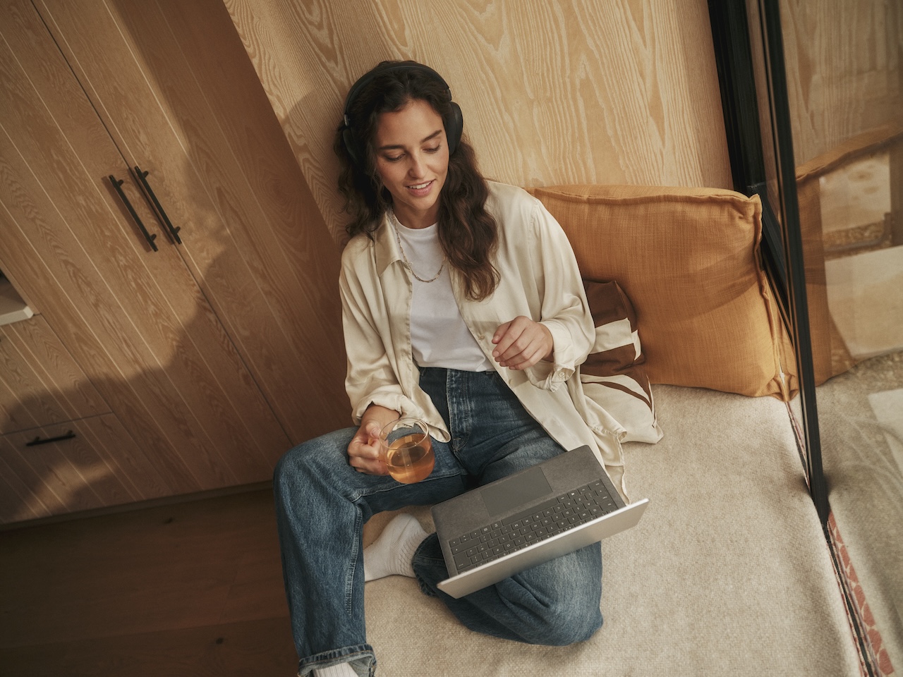 Jabra Evolve3 85 Home Headset