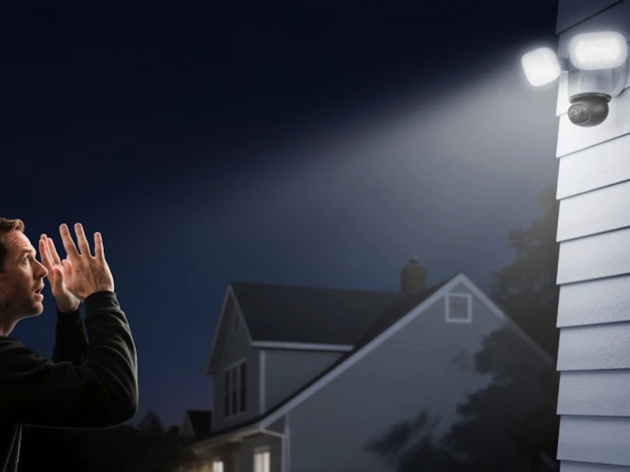 Reolink TrackFlex Floodlight WiFi Product Description