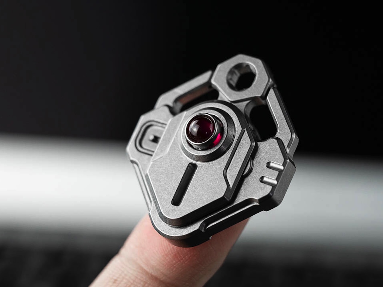 10 EDC Tools You May Have Missed 4 Titaner Trident