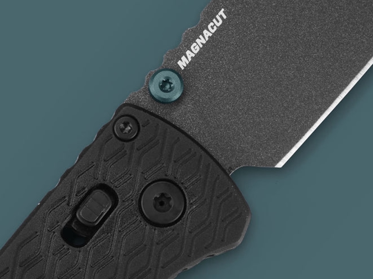 Bugout Vapyr 534BK Description