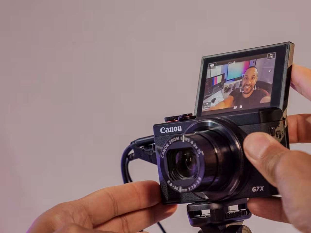 Canon-PowerShot-G7-X-Mark-III-30th-Anniversary-Limited-Edition-Content-Creators 3