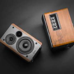 Edifier R1280DB Bookshelf Speakers Classic Wooden Enclosure
