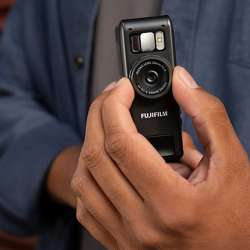 Fujifilm Hybrid Instant Camera Instax Mini Evo Cinema Review