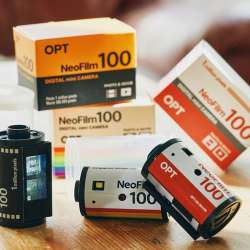 OPT100 Neo Film Mini Camera Keychain