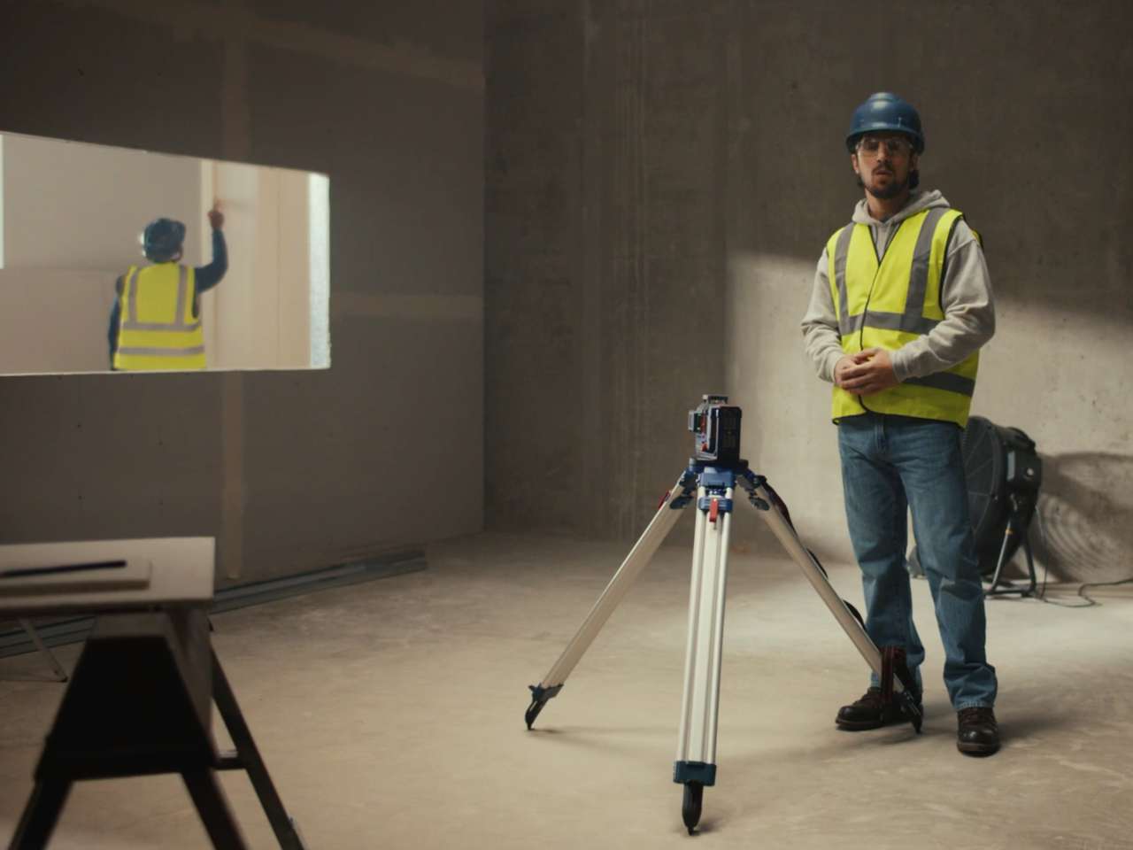 bosch laser tape measure price