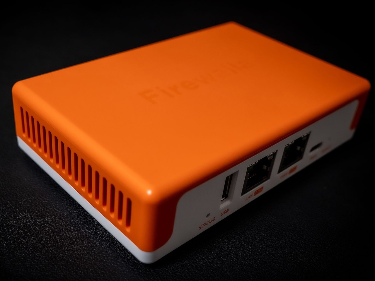 firewalla-orange-the-gadgeteer