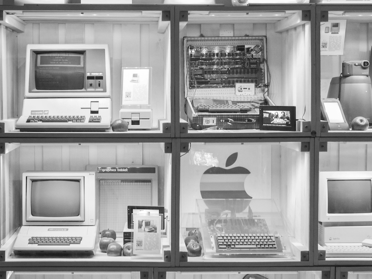 50 Years of Apple by Piotr Baranowski on Pexels