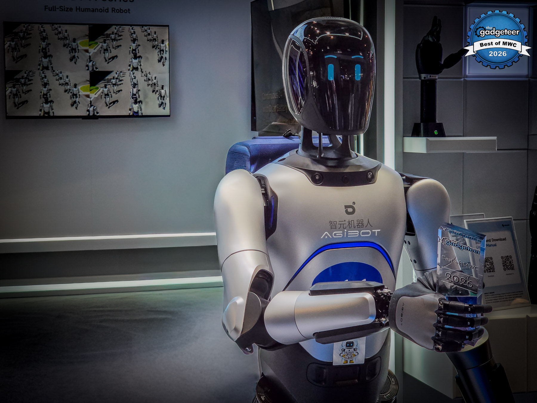 AGIBOT X2 humanoid robot demonstration at MWC 2026 Barcelona showing extreme flexibility and full split