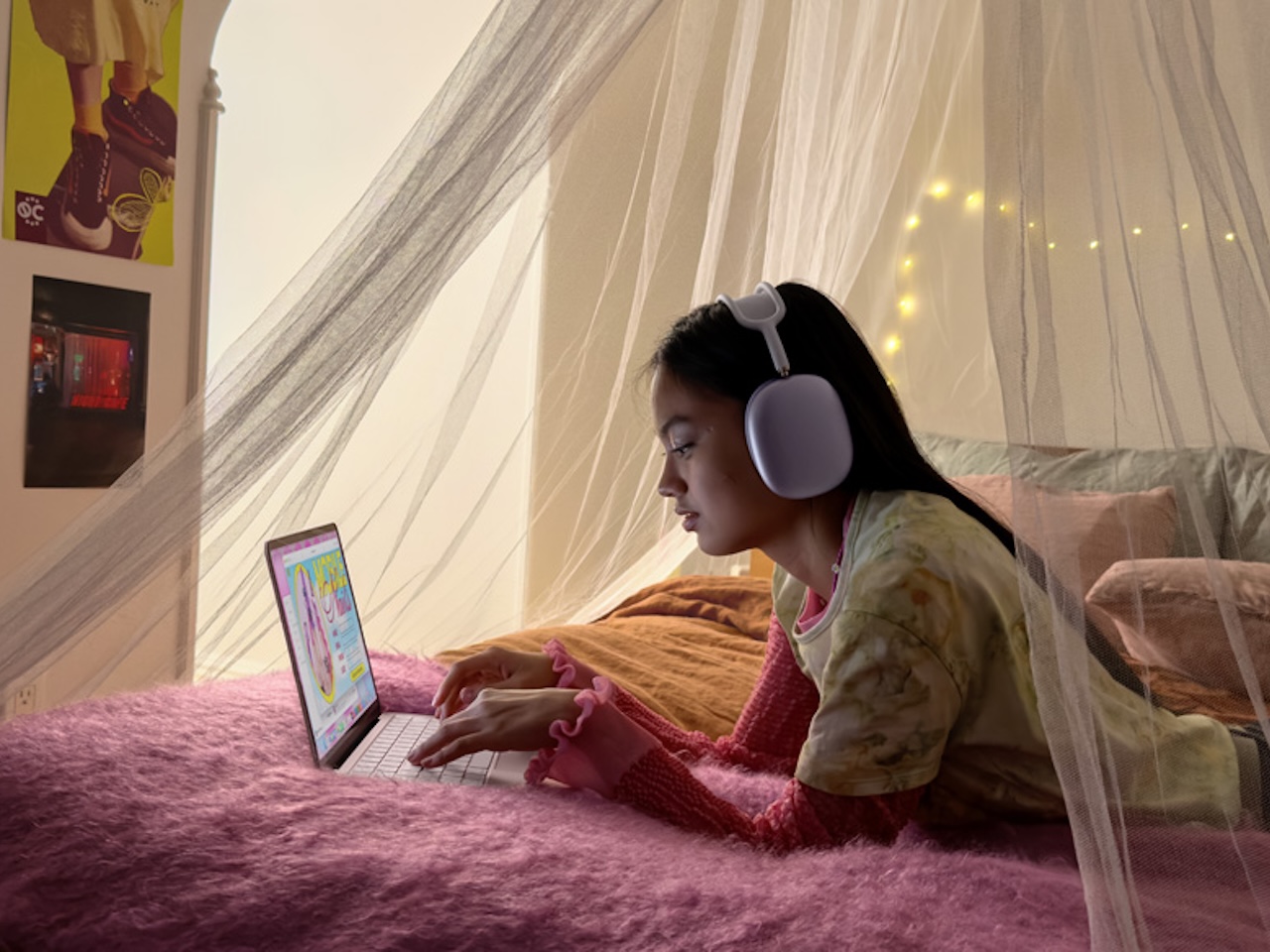 Apple MacBook Neo For Students