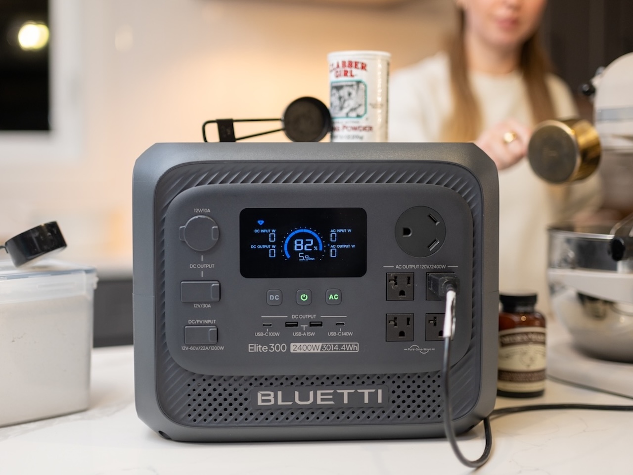 BLUETTI Elite 300 Product Specification