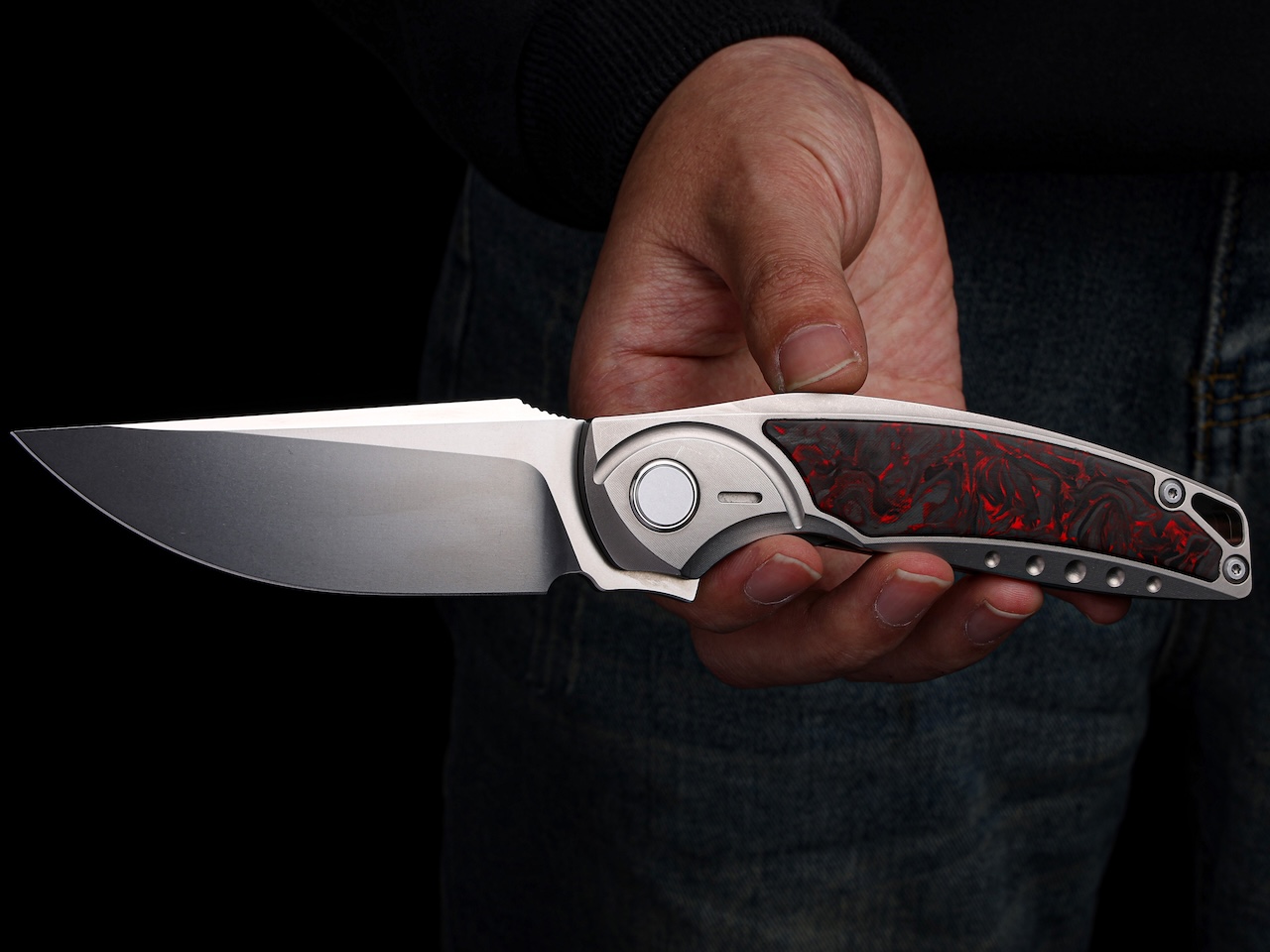 GraphiX Ti Carbon Folding Knife M390 D2 Blade