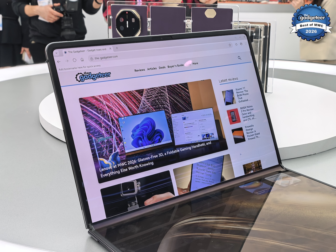 Huawei MateBook Fold Ultimate Design MWC 2026