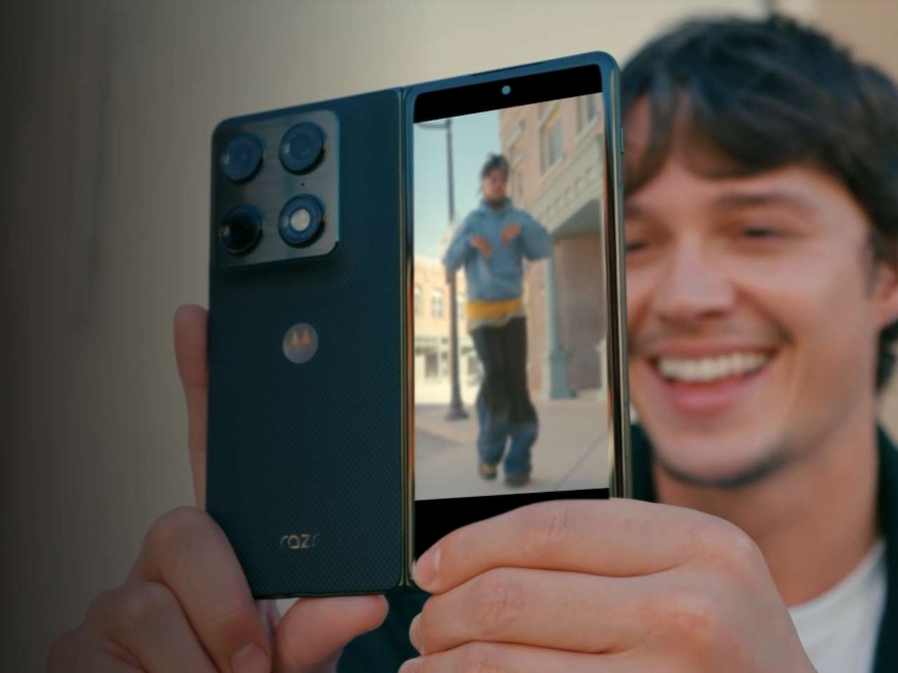 Motorola Razr Fold Buy Now