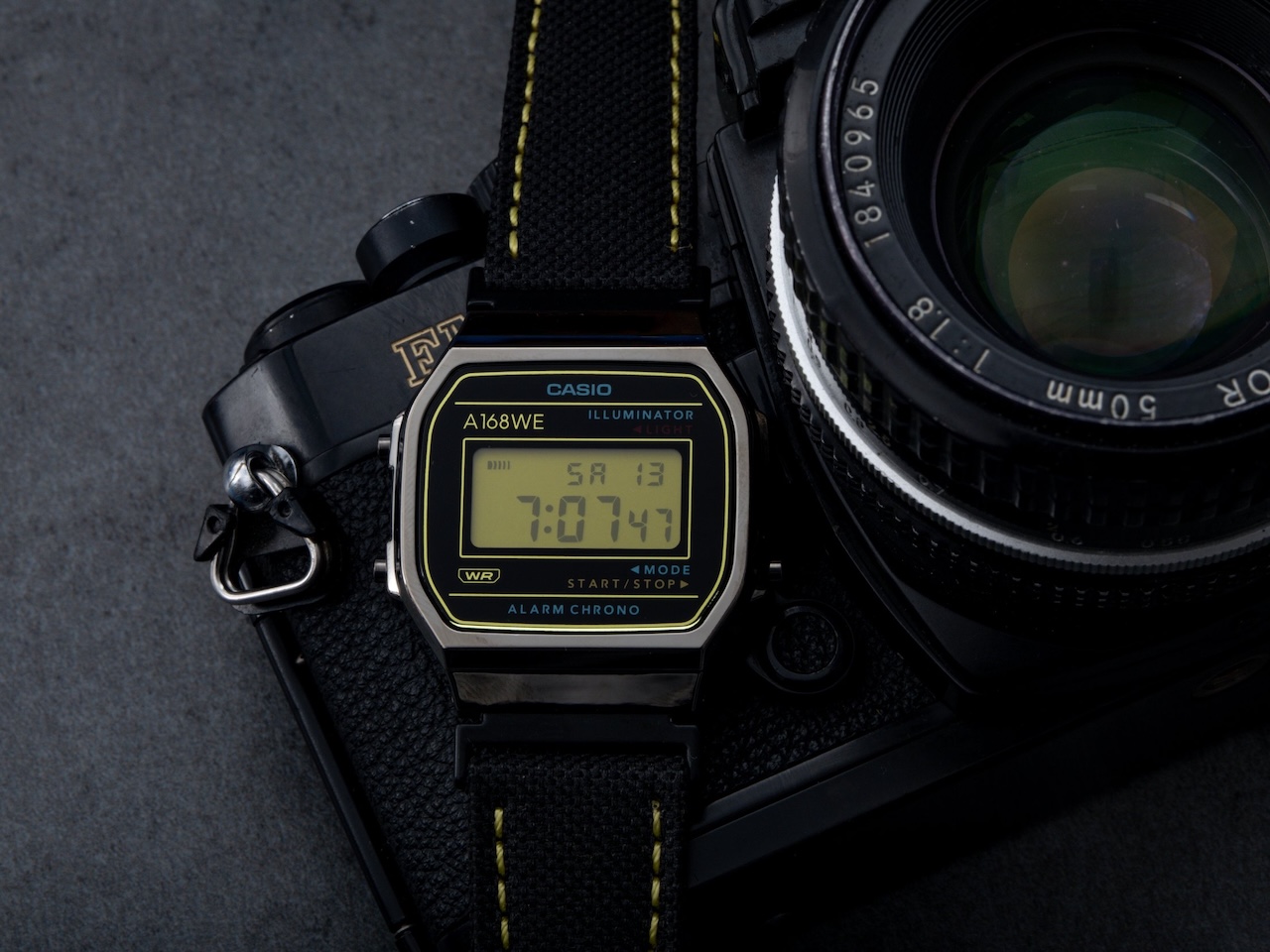 N168 Casio Nikon Camera Watch