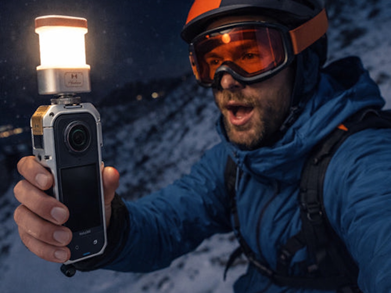 Omni 360 2W Video Fill Light for Vlogging and Action Camera Price