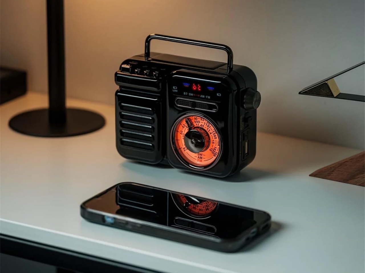 RetroWave 7-in-1 Radio