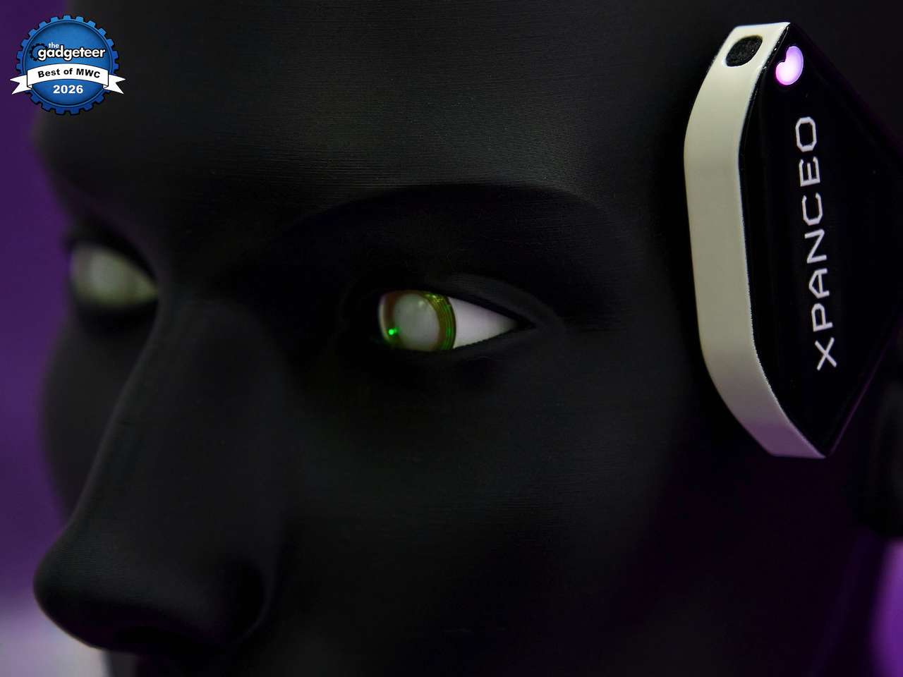 Xpanceo Smart Contact Lenses The Gadgeteer Best of MWC 2026