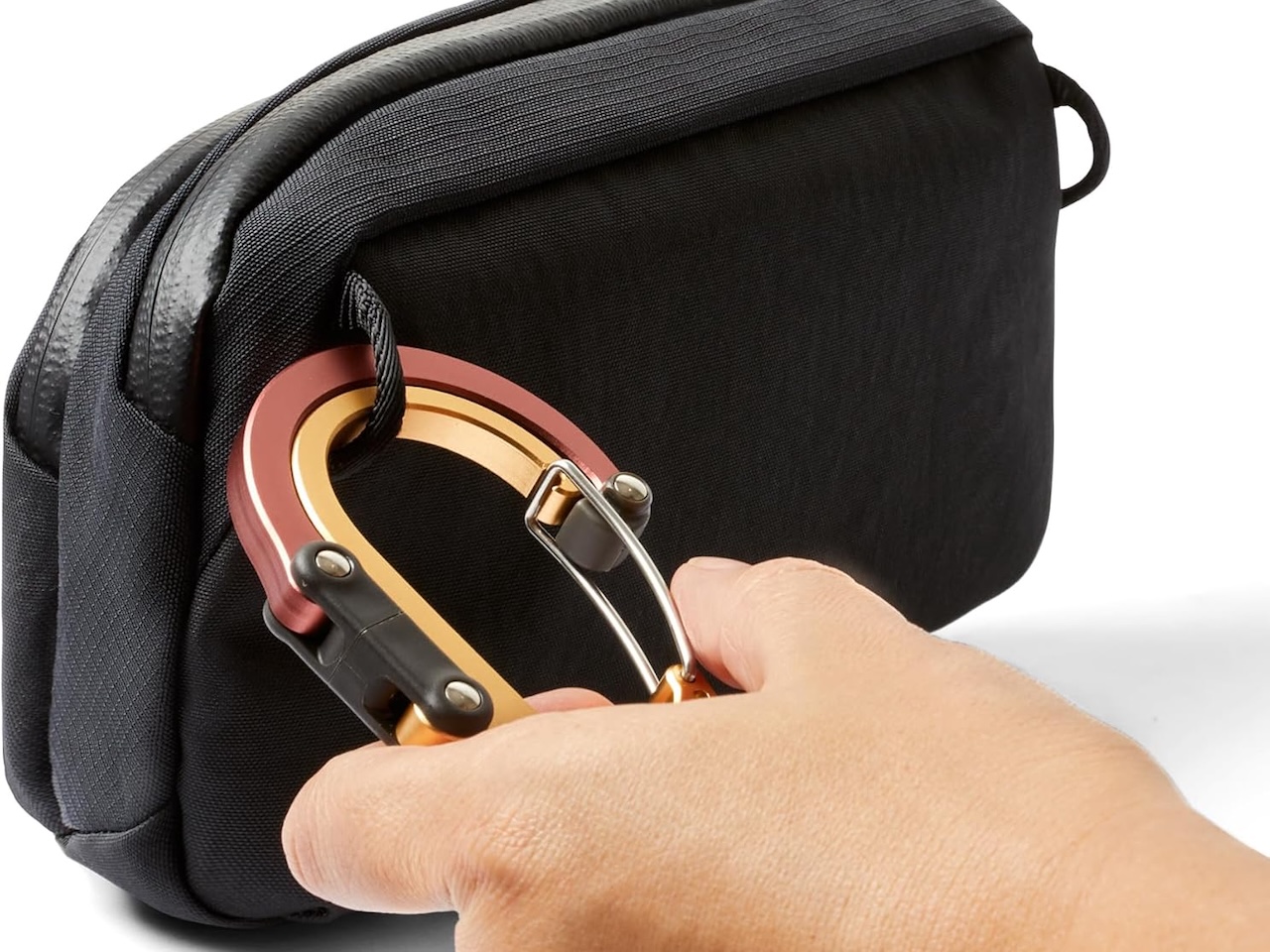 10 Bellroy Venture Pouch