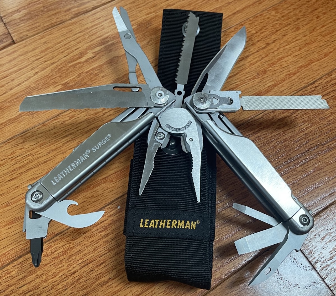Leatherman Surge Review
