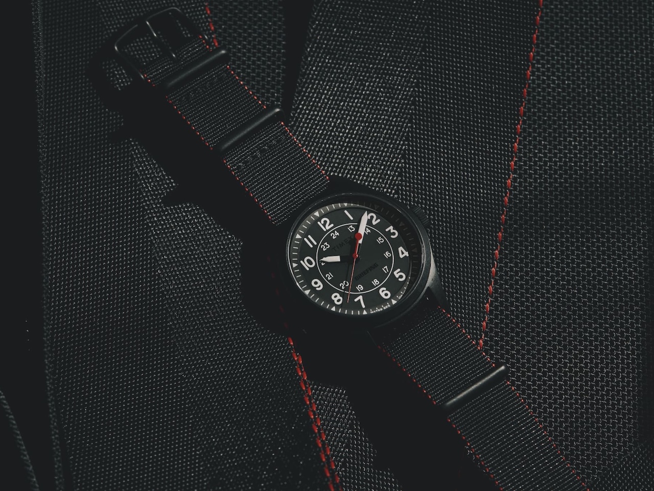 Briefing X Timex Expedition Field Watch