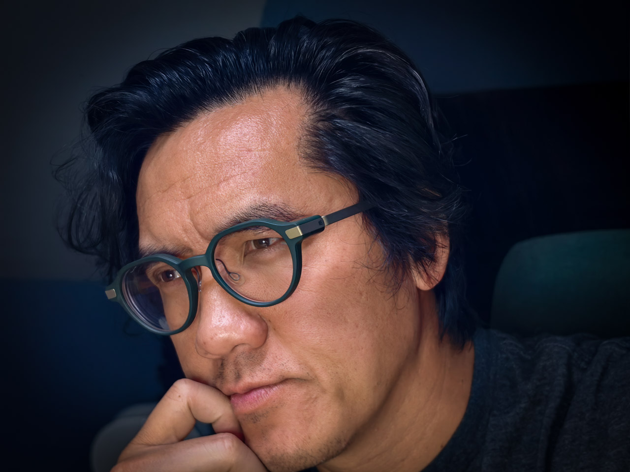 Vincent Nguyen, the gadgeteer's editor-in-chief wearing the Even Realities G2.