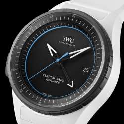 IWC SCHAFFHAUSEN Pilot Venturer Vertical Drive Tool Watch Photos