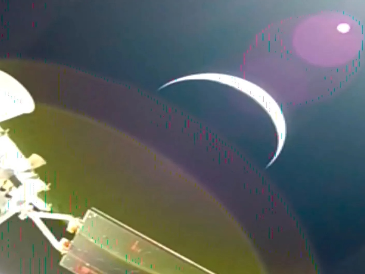 NASA Artemis II Mission Leaves Earth Orbit for Flight around Moon