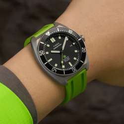 Timex Expedition Pioneer Titanium Automatic 8