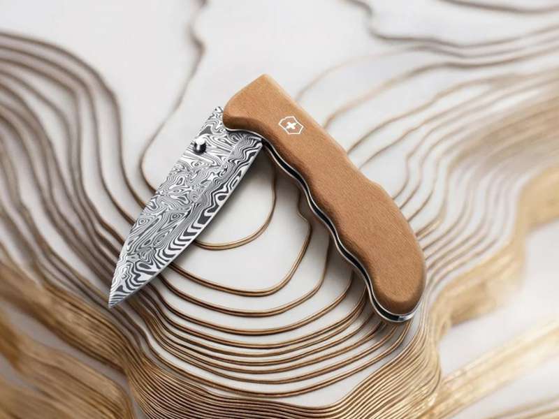 Victorinox Swiss Army Knife Evoke Wood Damast Limited Edition 2026 Price