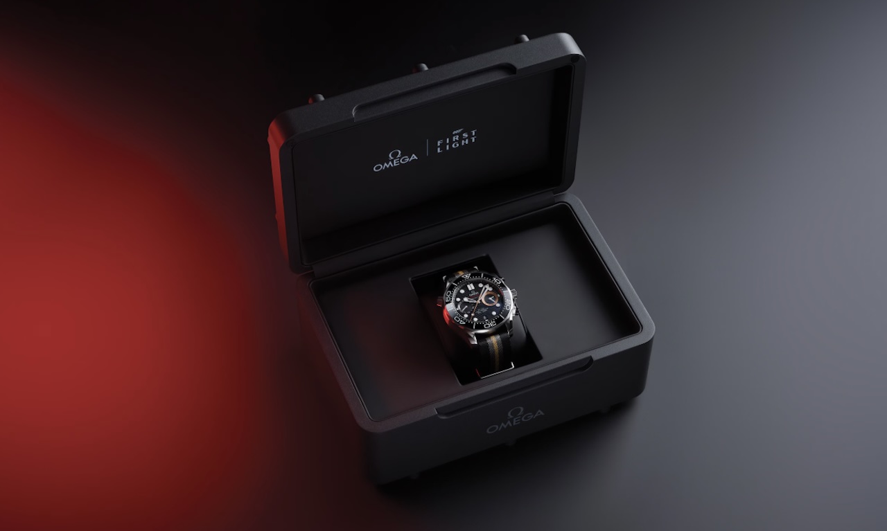 007 First Light Bond Seamaster Diver 300M Review
