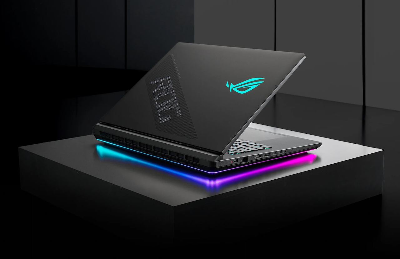 ASUS 2026 ROG Strix SCAR 18