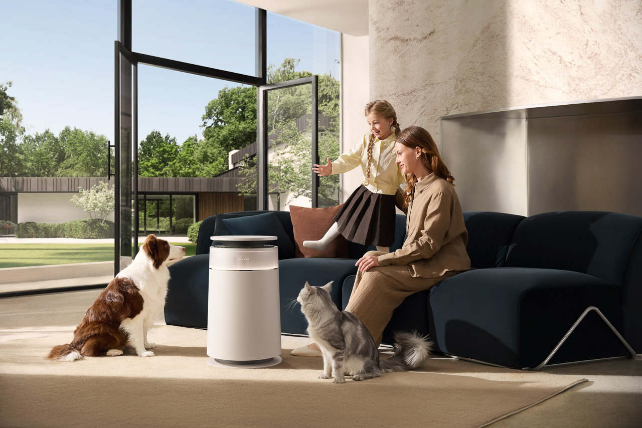 Household w Pets 3