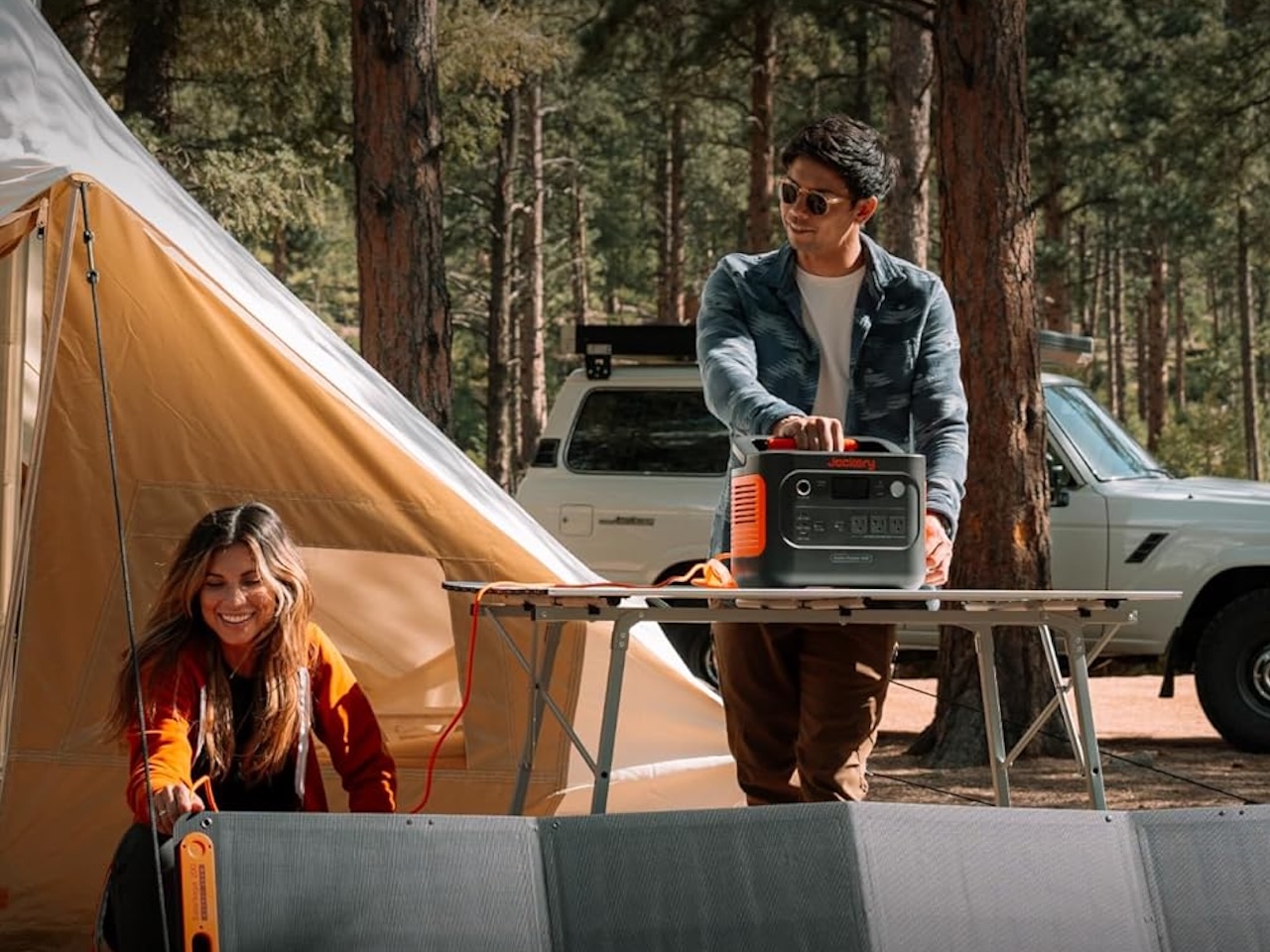 Jackery Explorer 1000 v2 Portable Power Station