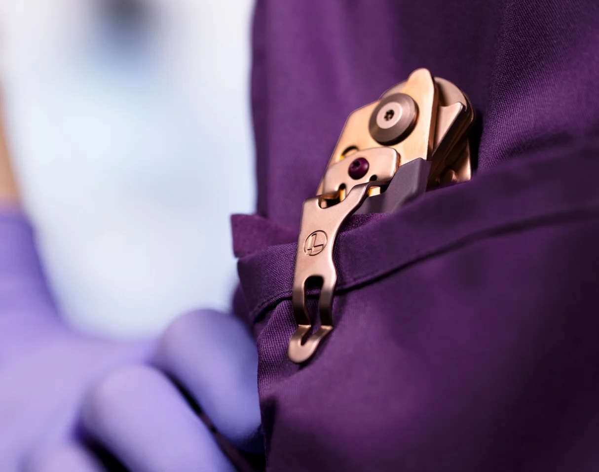 Leatherman Raptor Rescue Rose Gold 5