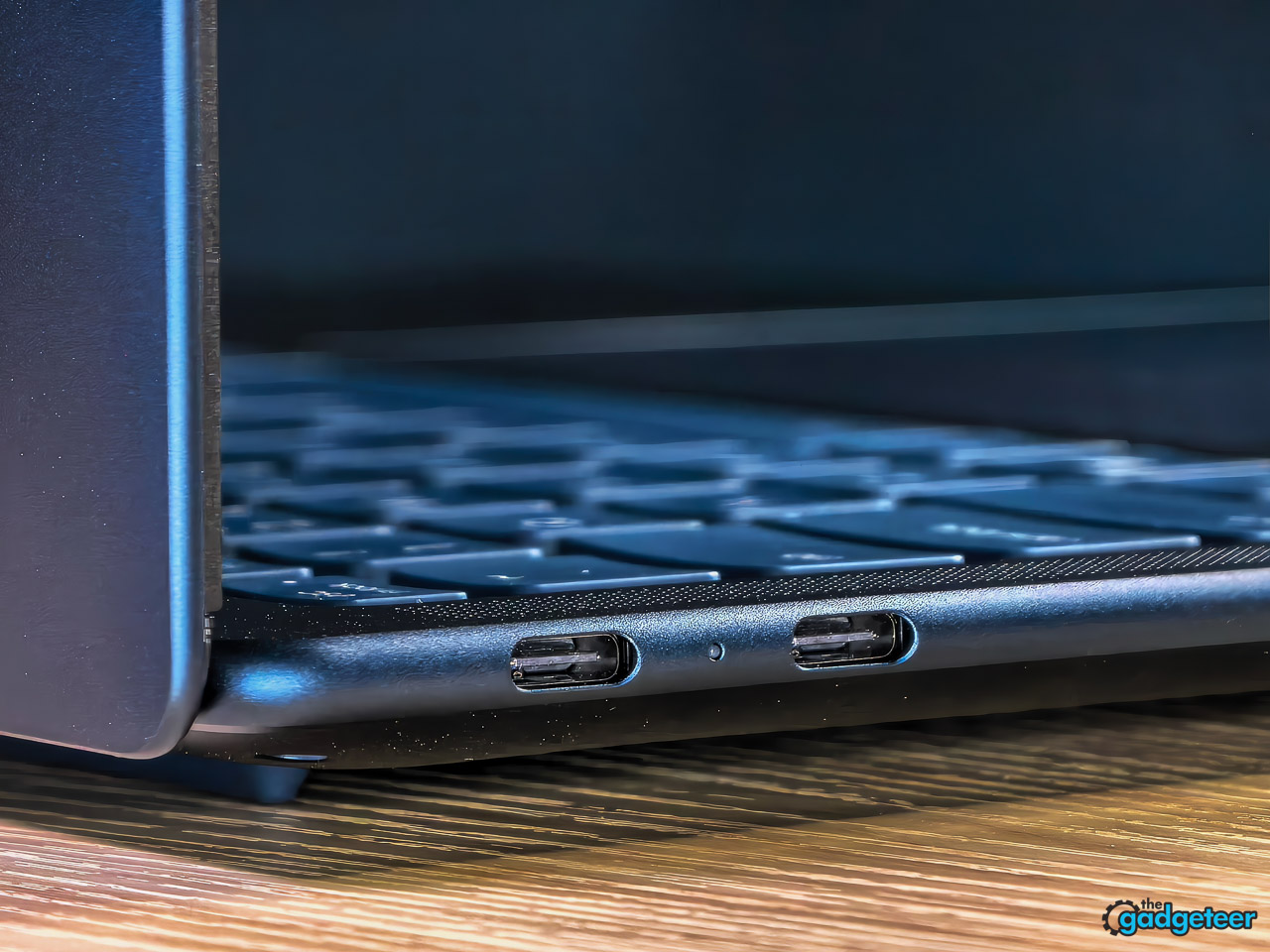 Lenovo Yoga Slim 7x Gen 11 Review Best Snapdragon X2 Elite Laptop 12
