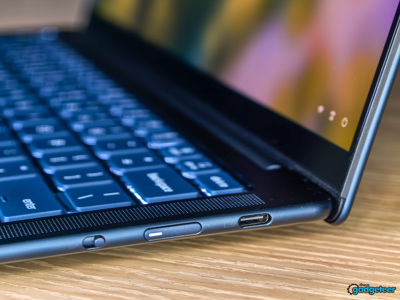 Lenovo Yoga Slim 7x Gen 11 Review Best Snapdragon X2 Elite Laptop 7