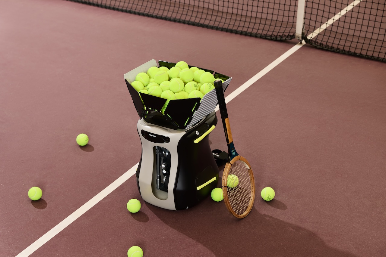 PongBot Aura AI Ball Machine C