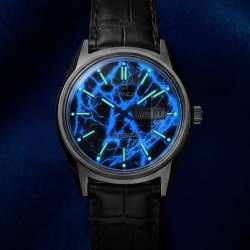 Q Timex Blue Vega