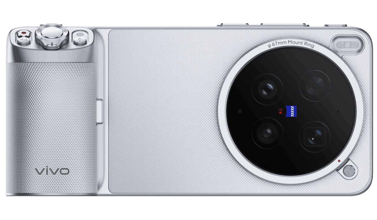 Vivo X300 Ultra Review