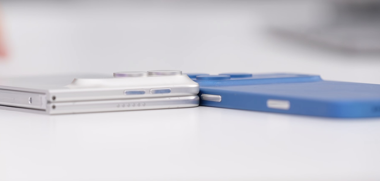 iPhone ULTRA Fold