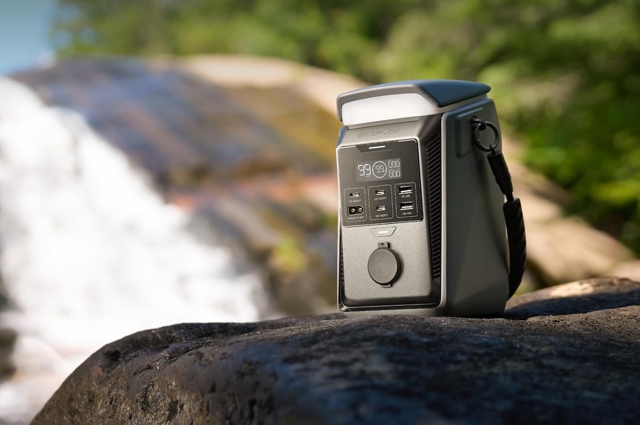 2 EF ECOFLOW TRAIL Plus 300 DC Portable Power Station