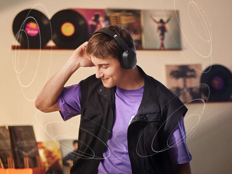 7 Sleeper-Hit ANC Headphones Quietly Topping Amazon Built for Focus 2026