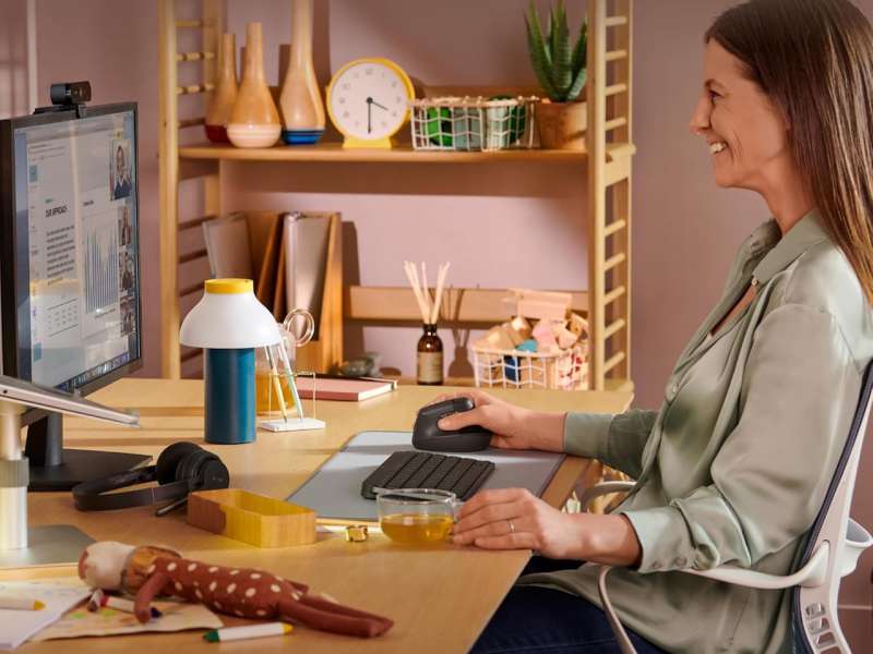 8 Desk Gadgets That Actually Fix Something (and Who Should Skip Each One)