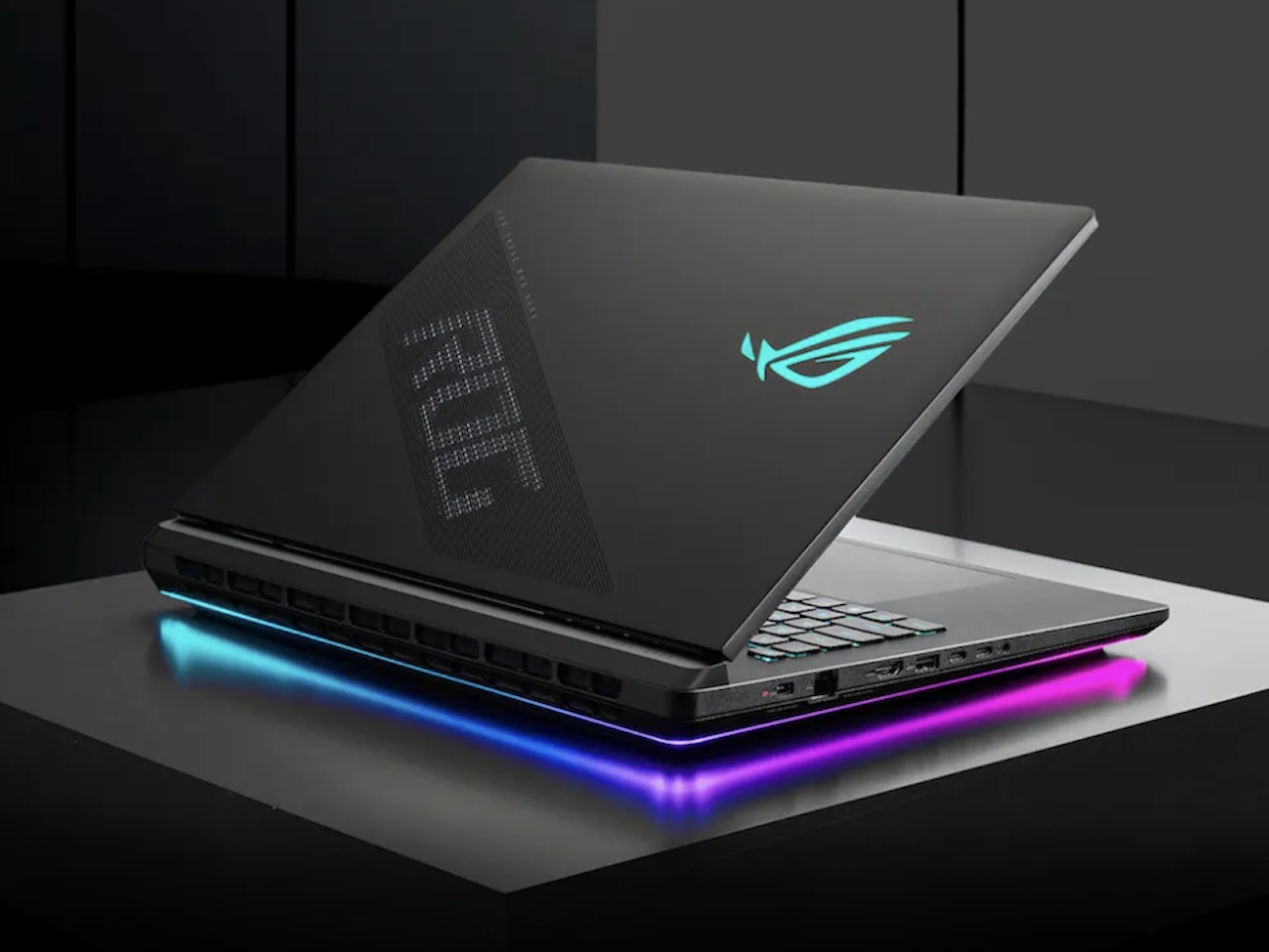 ASUS ROG Strix SCAR 18 (2026) G835