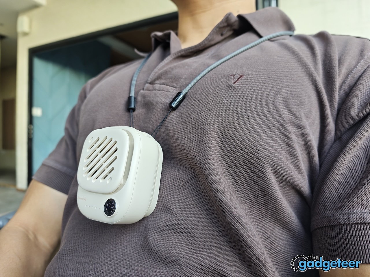 Aecooly Click Neck Fan