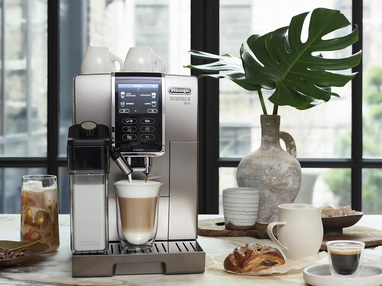 De'Longhi Dinamica Plus Connected Espresso & Coffee Machine with Automatic Milk Frother